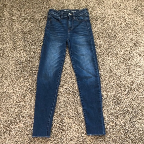 American Eagle Super High Rise Super Stretch Jeans - Picture 2 of 14